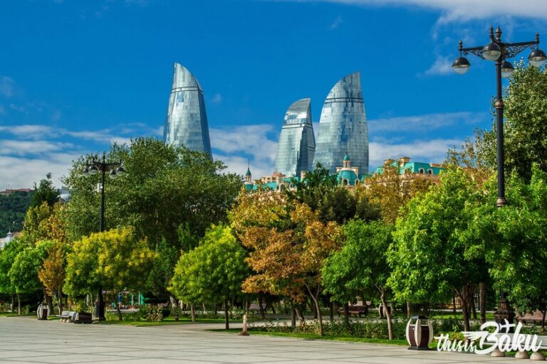 Baku Boulevard: The Ultimate Destination for a Memorable Baku Tour
