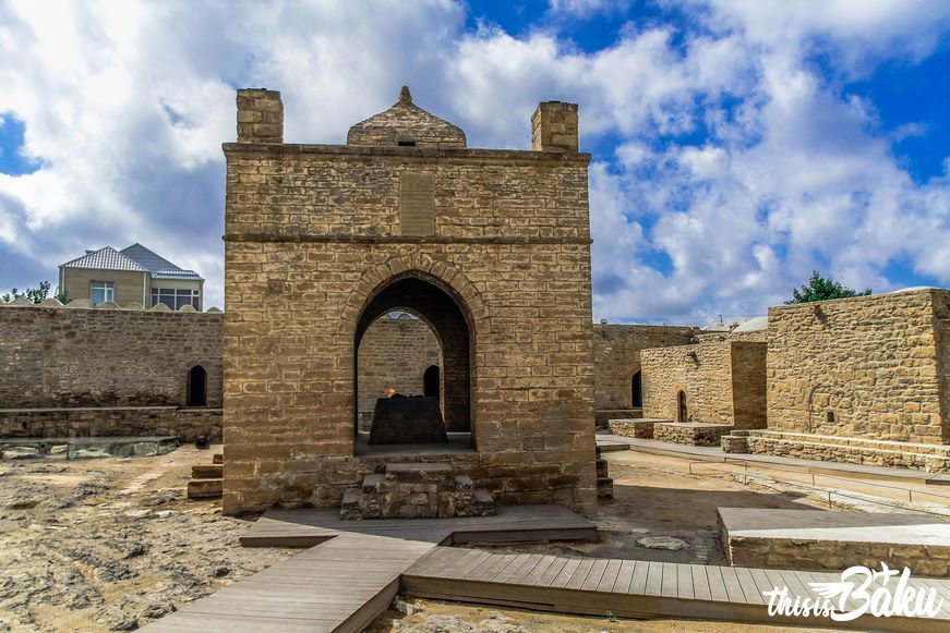 Atashgah Baku tour